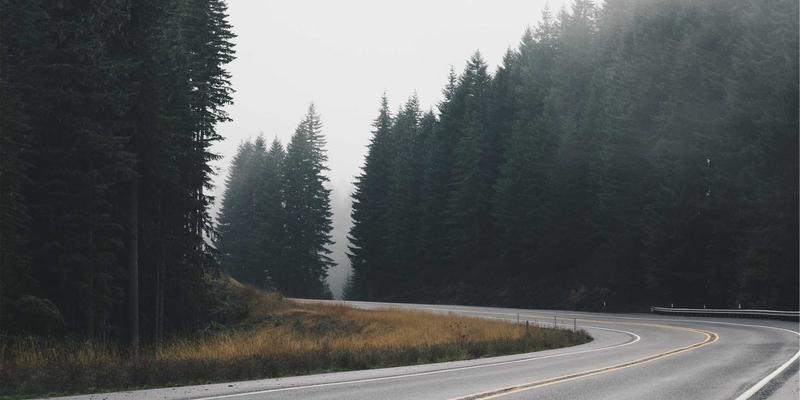 战略蓝图下的紫色交响曲：OKR与KPI如何协同驱动运营优化